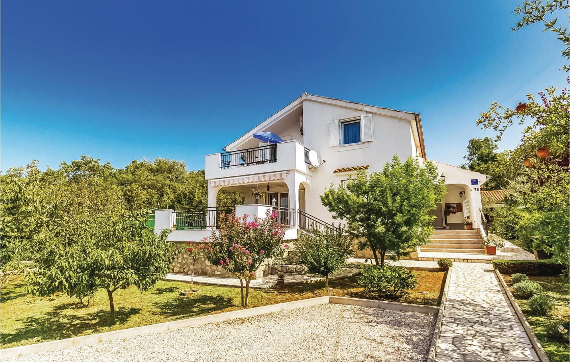 Lovely Apartment In Krk With Wifi Brzac Exterior foto